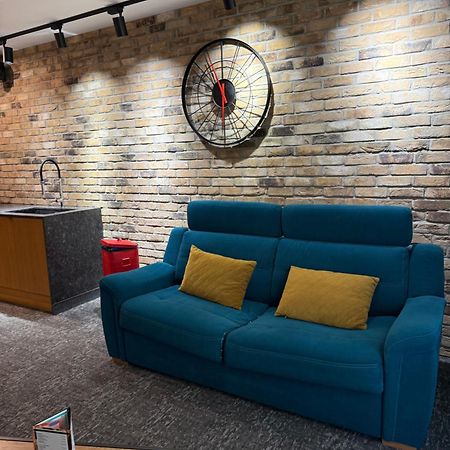 Apartament Aleja Wolnosci Nowy Sacz Bagian luar foto