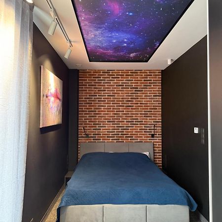 Apartament Aleja Wolnosci Nowy Sacz Bagian luar foto