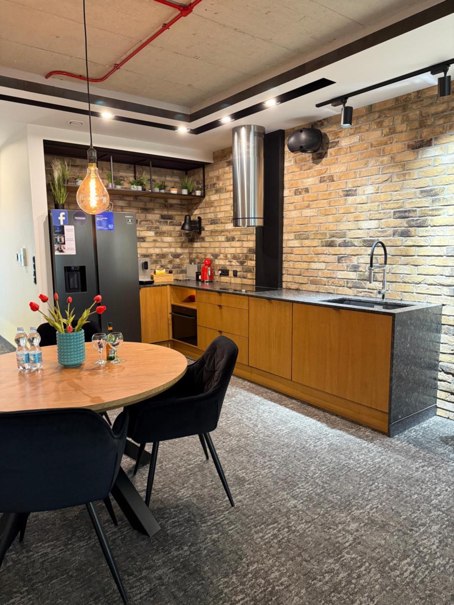 Apartament Aleja Wolnosci Nowy Sacz Bagian luar foto