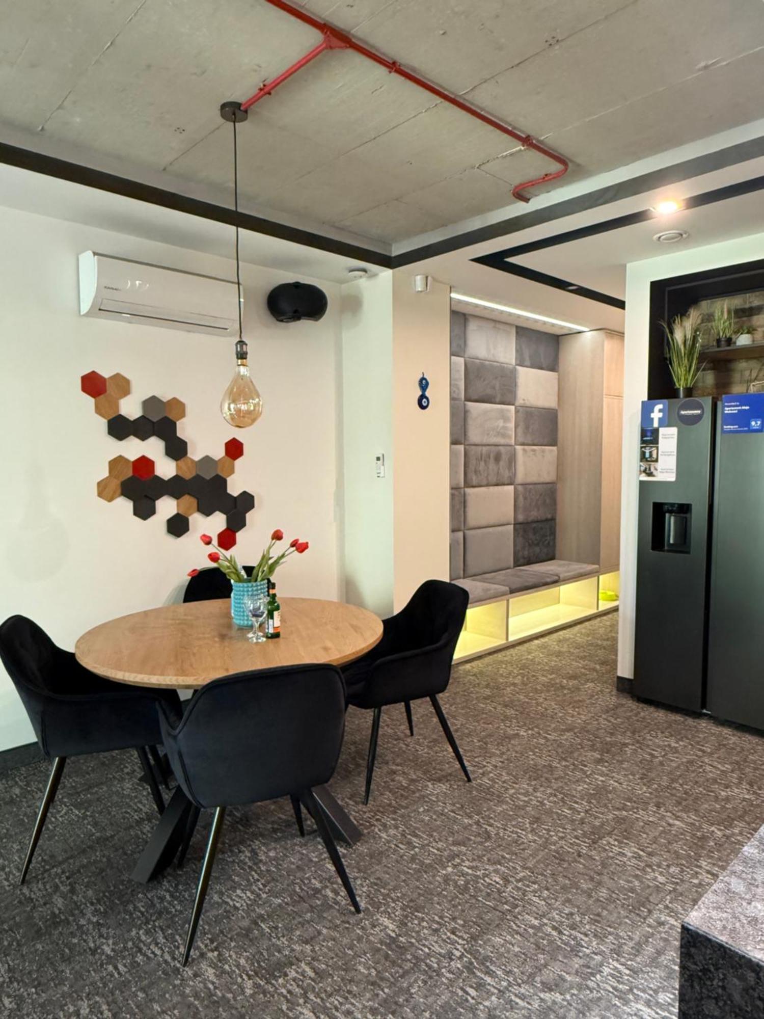 Apartament Aleja Wolnosci Nowy Sacz Bagian luar foto